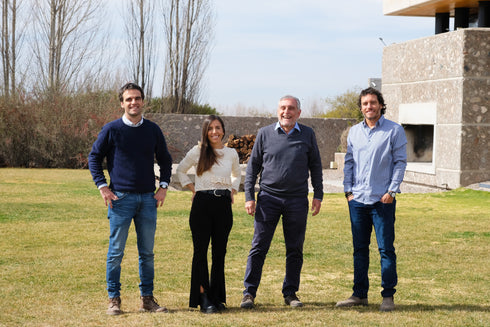 【搾りたて】2025 空輸 有機アラウコ種 Zucccardi Organic ARAUCO oliveoil 250ml (Bitter with Fruity finish)